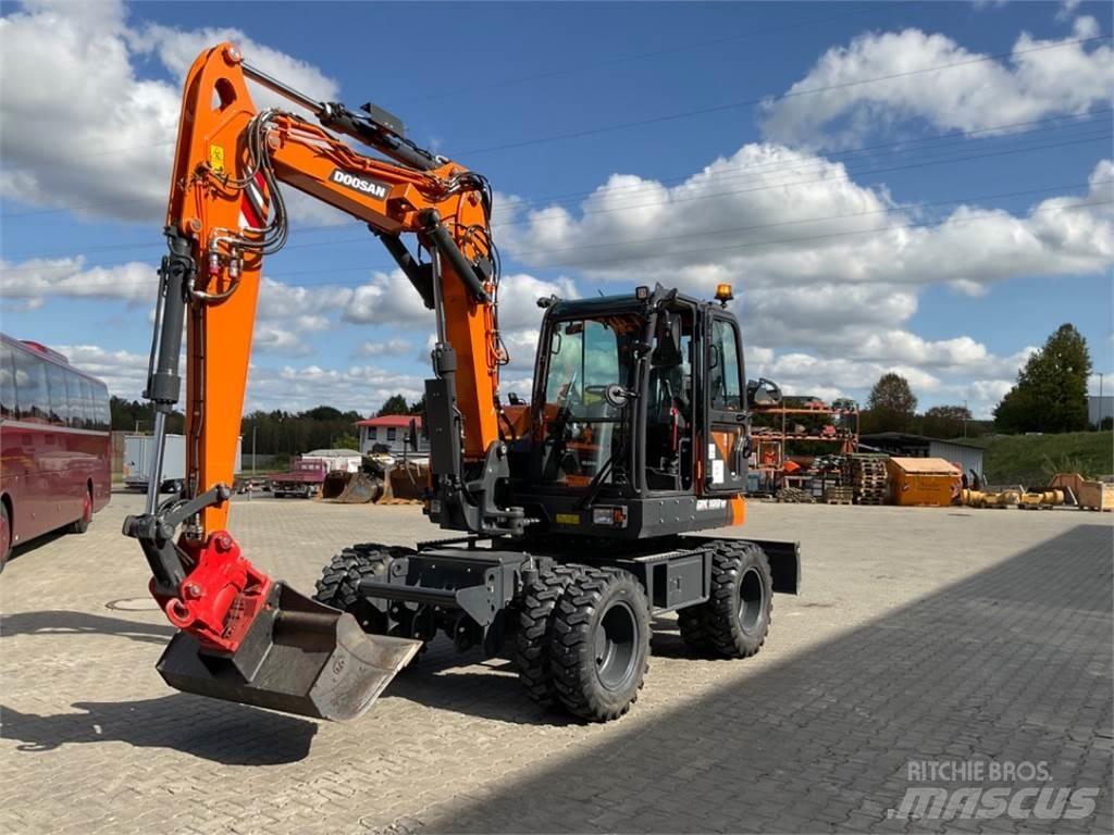 Doosan DX100W-7 Wheeled excavators