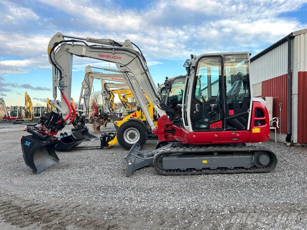 Takeuchi TB370 Midi excavators  7t - 12t
