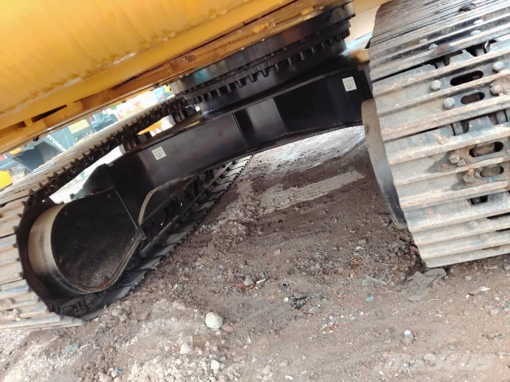 CAT 330 D Crawler excavators