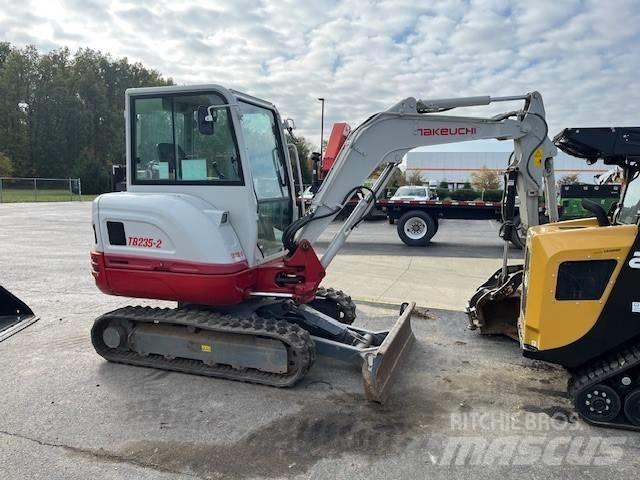 Takeuchi TB235 Mini excavators < 7t