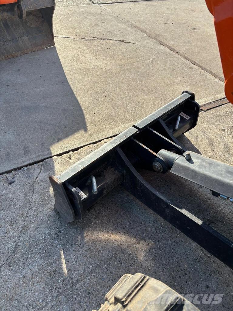 Doosan DX10Z Mini excavators < 7t