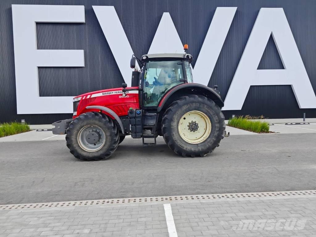 Massey Ferguson 8690 Tractors
