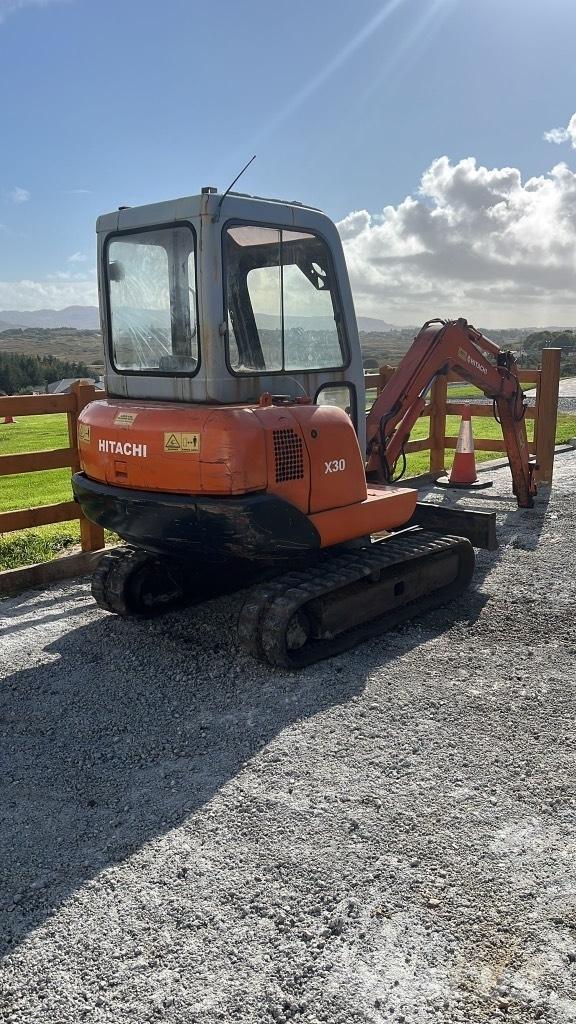 Hitachi Ex30-1 Mini excavators < 7t