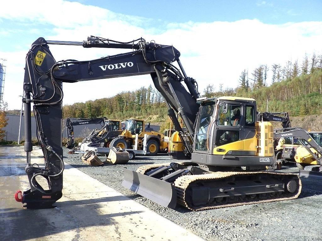 Volvo ECR 235 D Crawler excavators