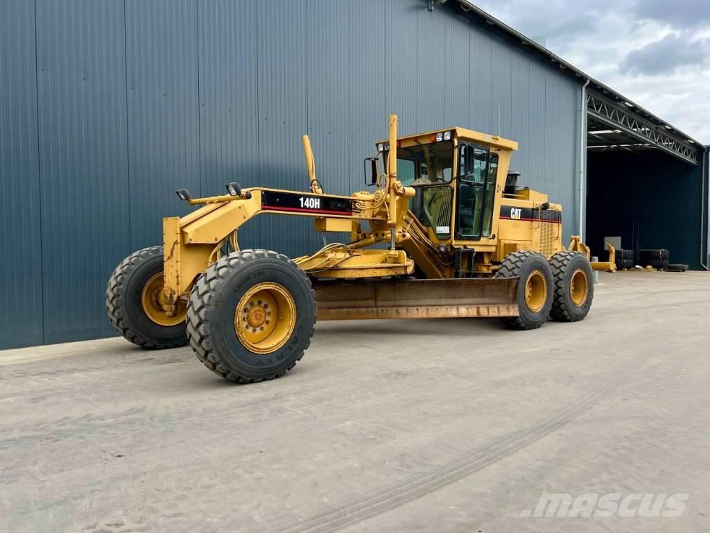 CAT 140H Graders
