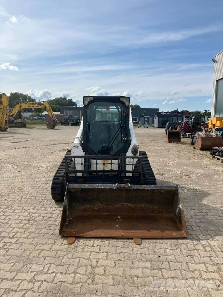 Bobcat T 770 Crawler FEL's
