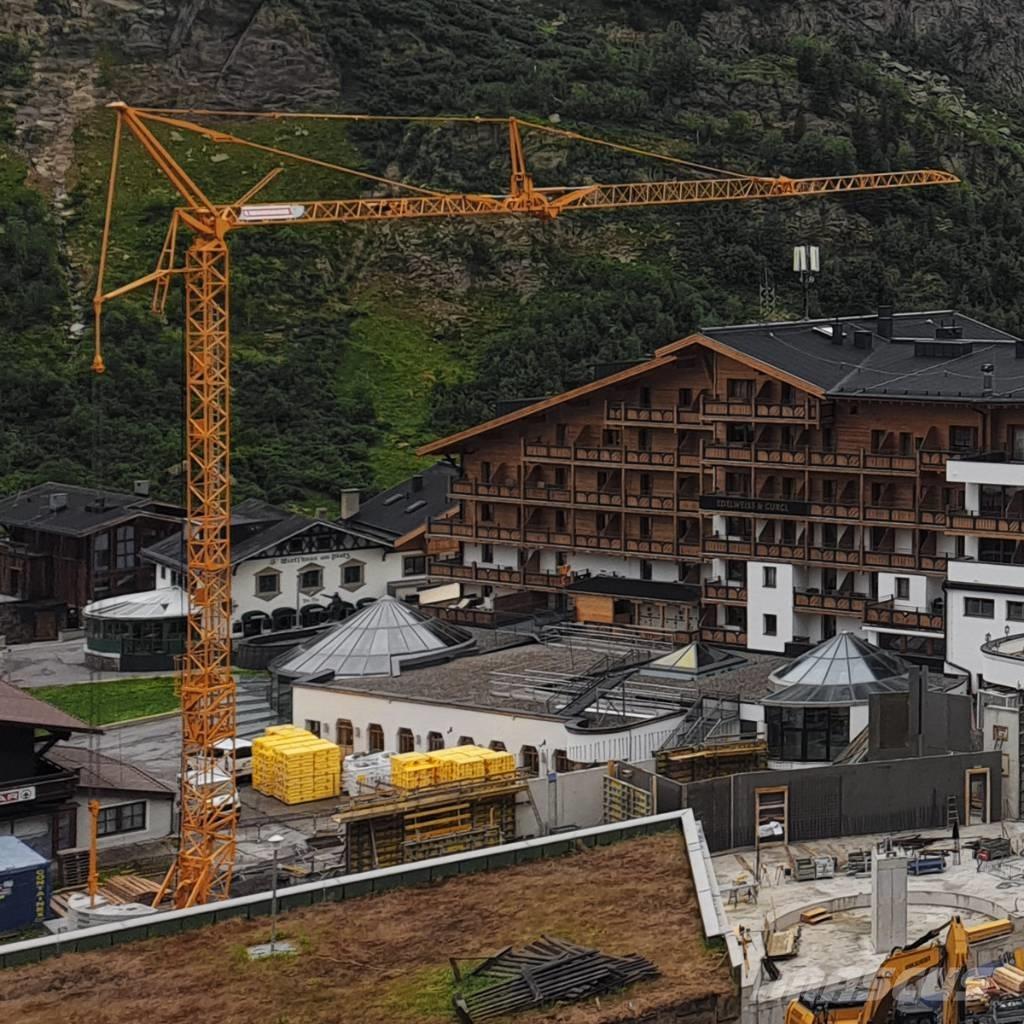 Potain IGO T 85 A Tower cranes