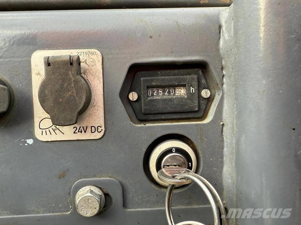 Vögele Super 800-3i Asphalt pavers