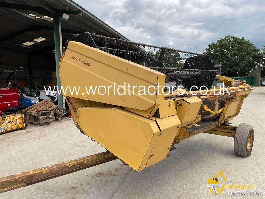 New Holland TC 54 Combine harvesters