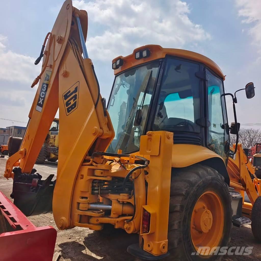 JCB 3 CX TLB's