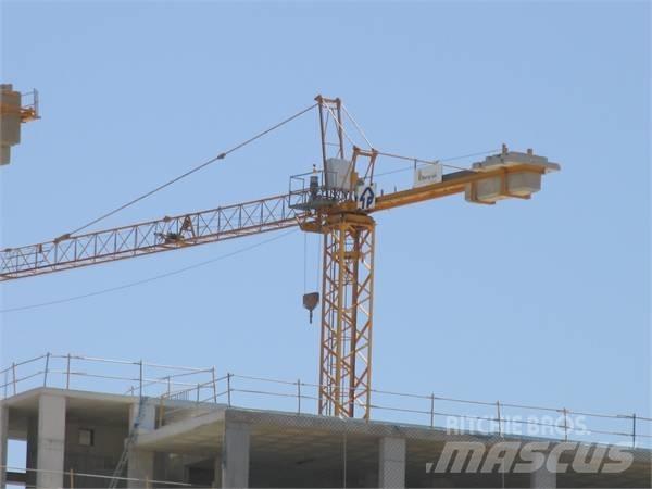 Potain MC 48 C Tower cranes