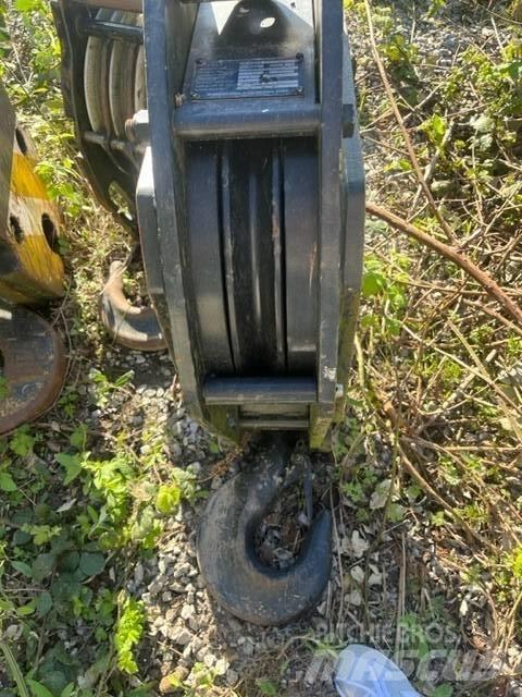 Grove Hakenflasche Crane spares & accessories