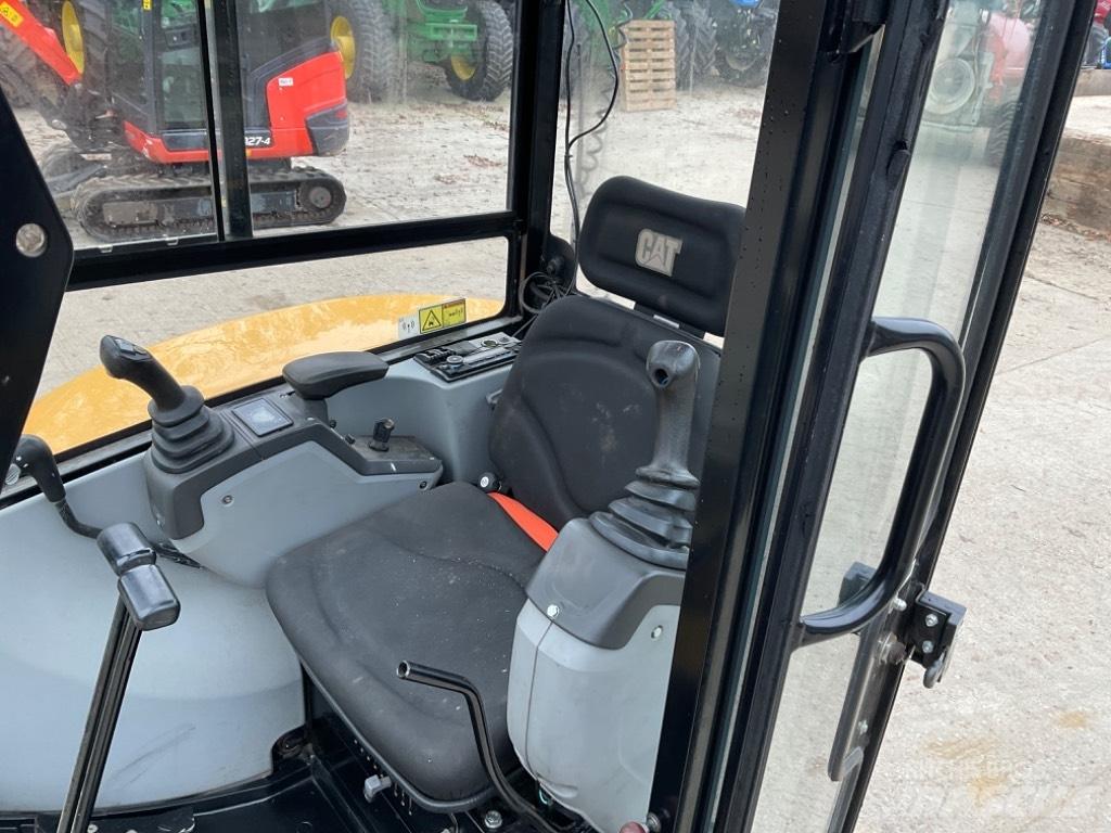 CAT 302.7 D CR Mini excavators < 7t