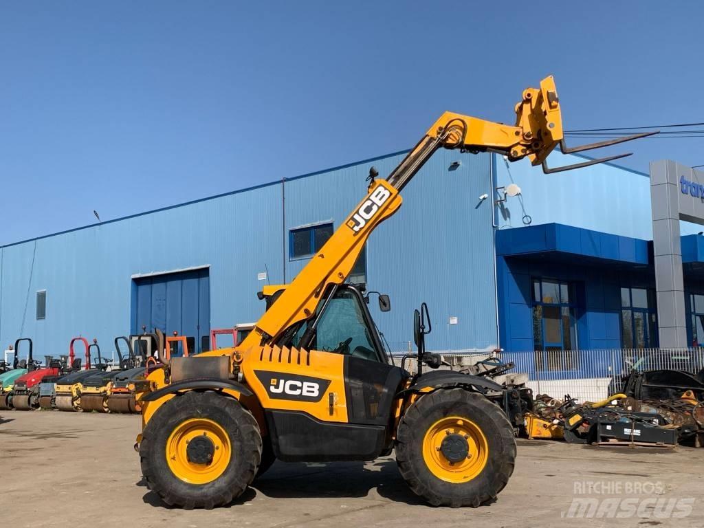 JCB 526-56 Agri Farming telehandlers