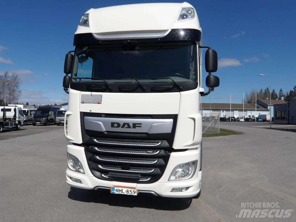DAF XF 530 6x2 Truck Tractor Units