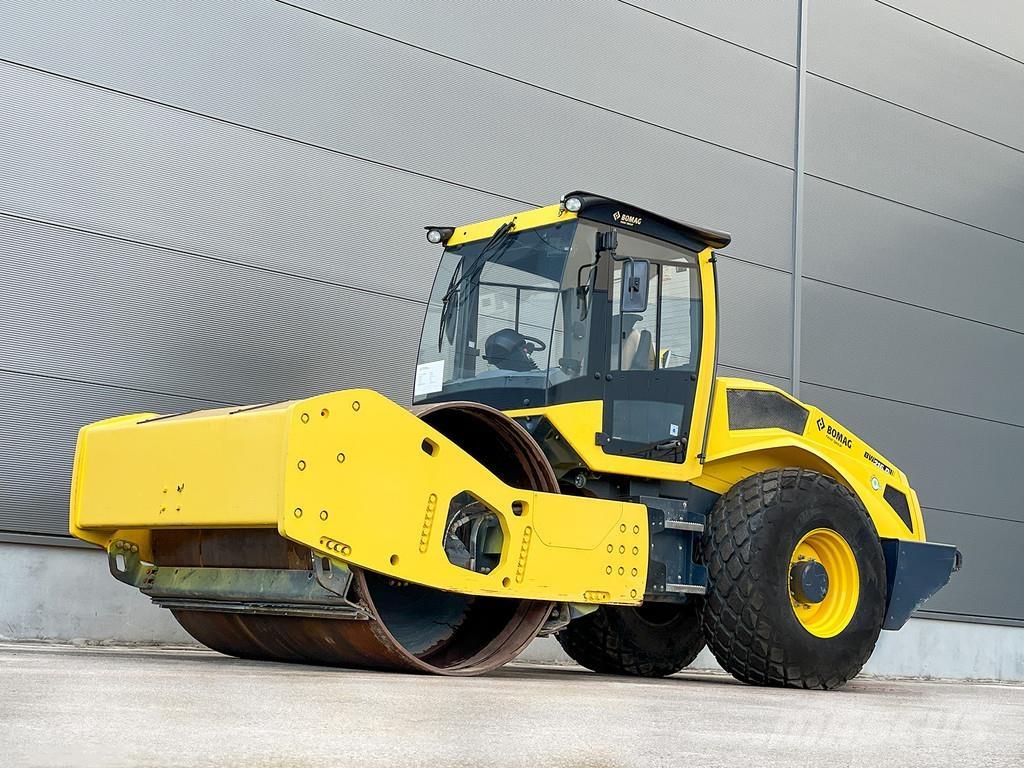 Bomag BW 216 D-5 Single drum rollers