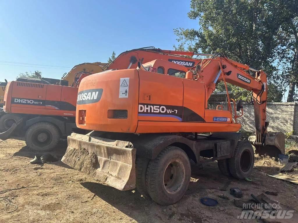 Doosan DH 210 W-7 Wheeled excavators