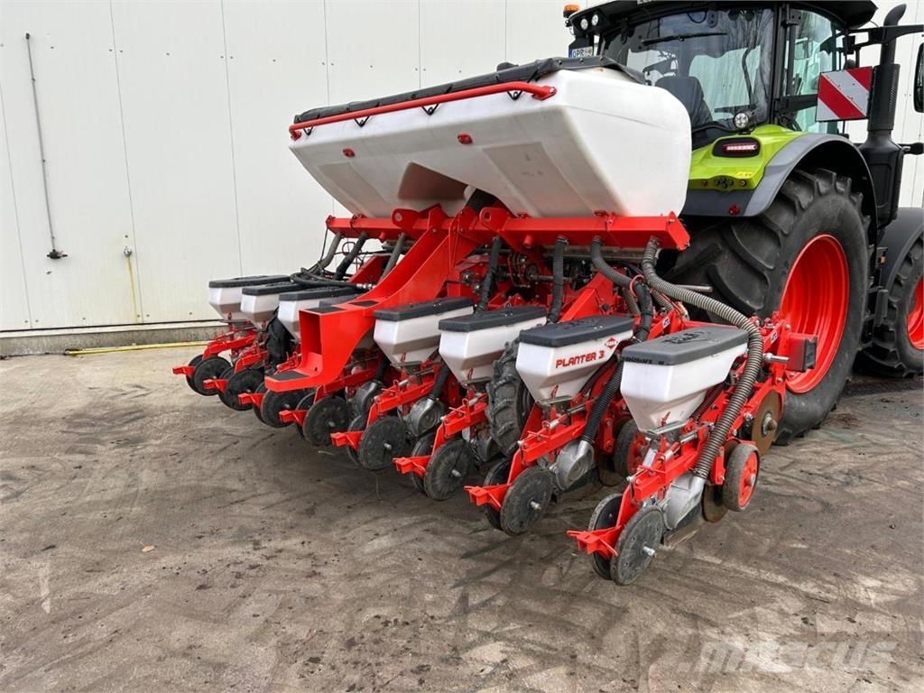 Kuhn Planter 3 M Precision sowing machines