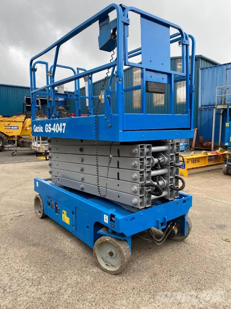Genie GS 4047 Scissor lifts