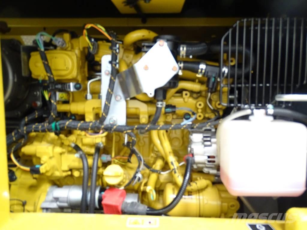 CAT 308 CR Midi excavators  7t - 12t