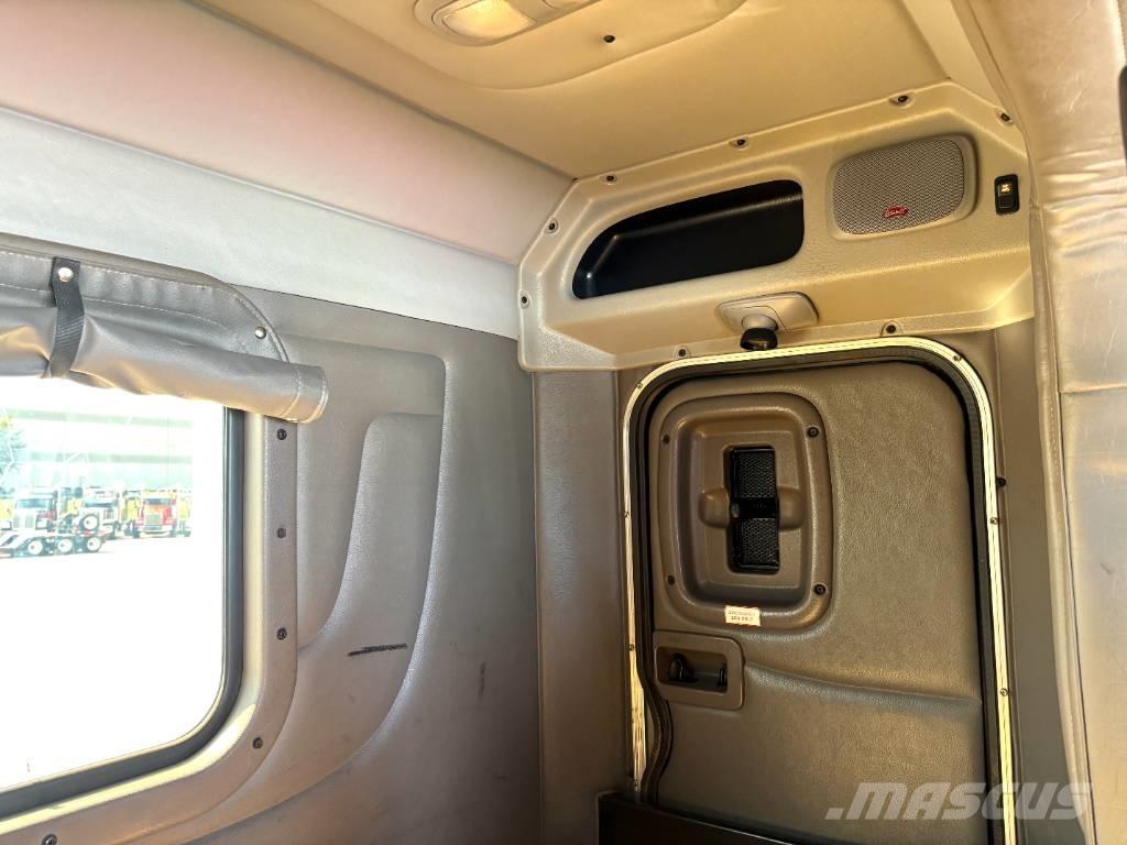 Peterbilt 389 Truck Tractor Units