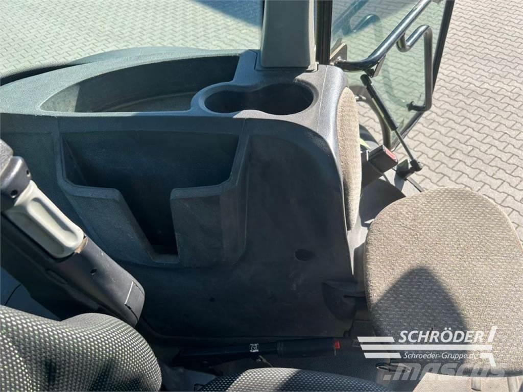 CLAAS ARION 640 Tractors