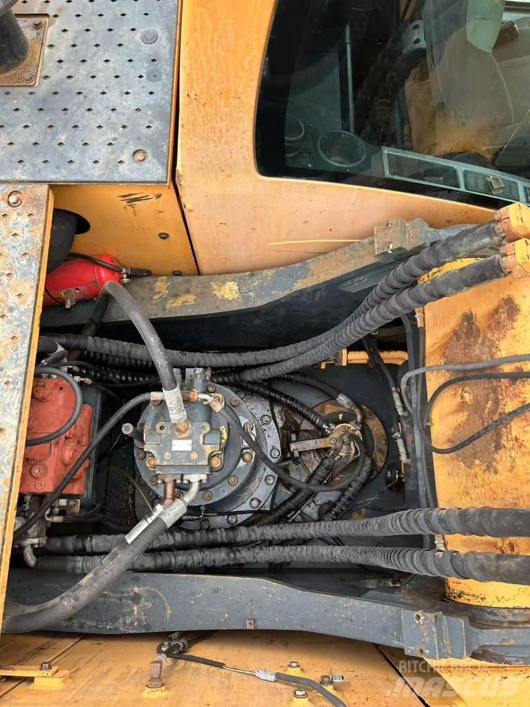 Hyundai 330LC-9S Crawler excavators