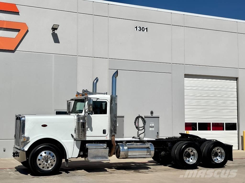 Peterbilt 389 Truck Tractor Units