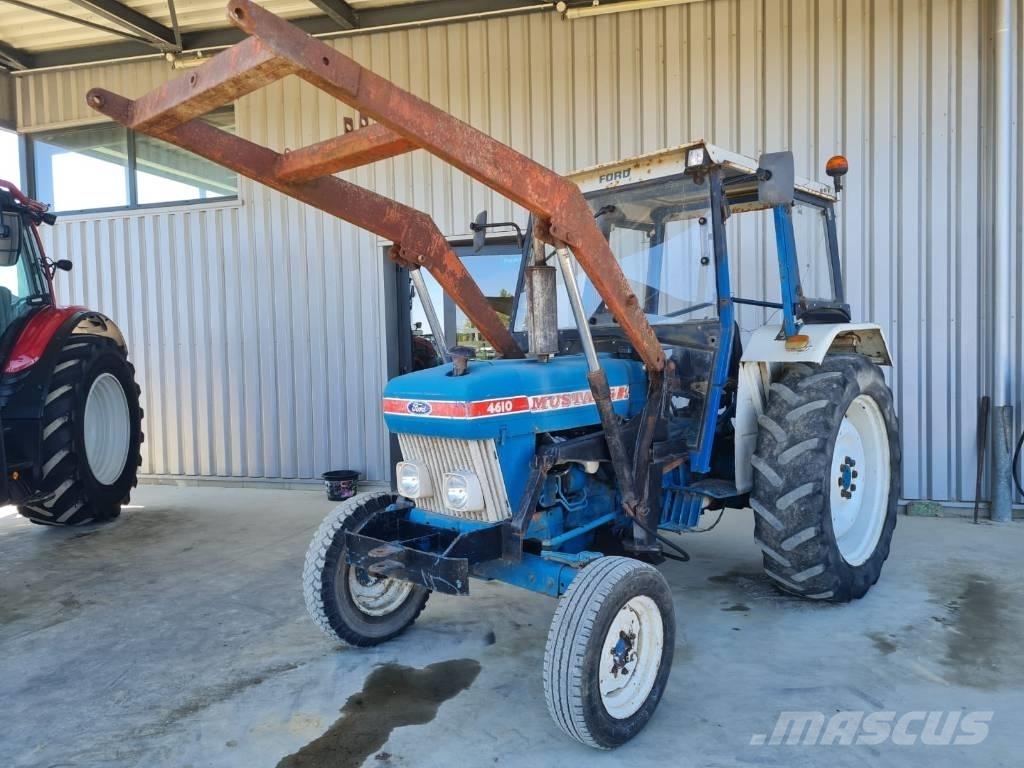 Ford 4610 Tractors