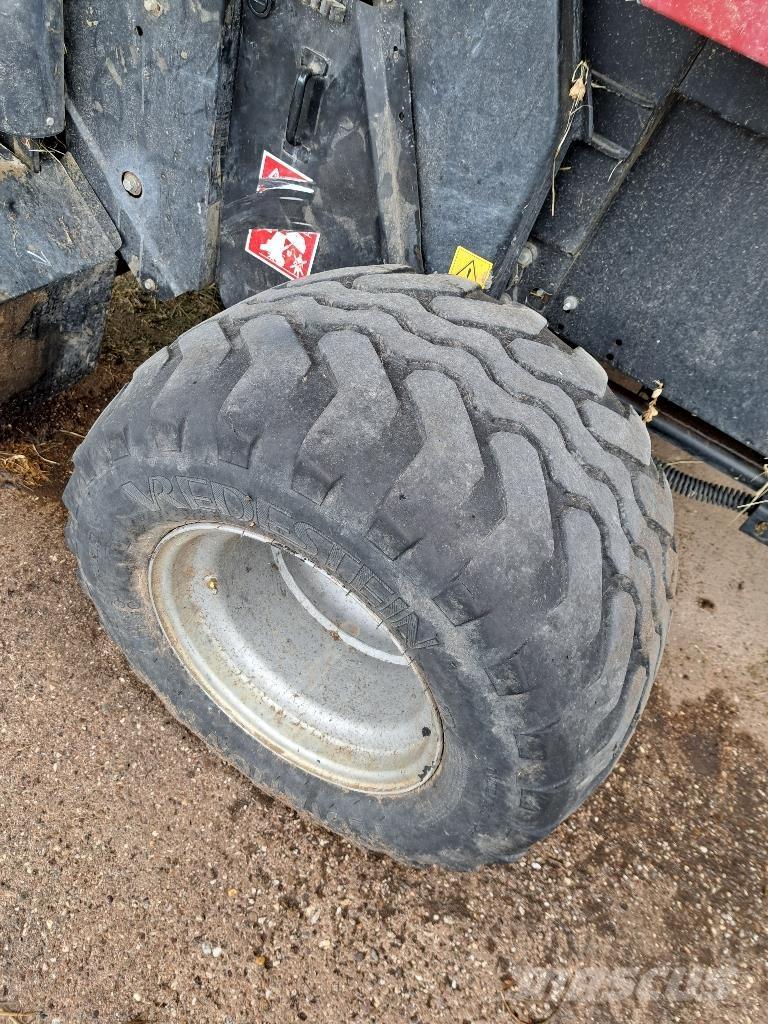 Case IH RB464 Round balers