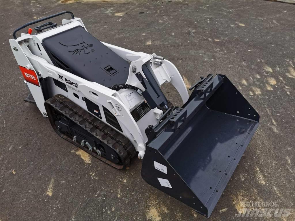 Bobcat MT 55 Crawler FEL's