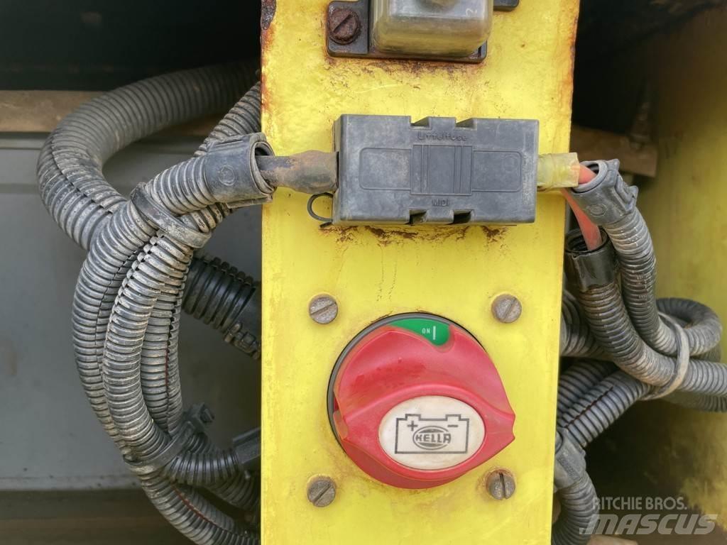 Ammann AP 240 Pneumatic tired rollers