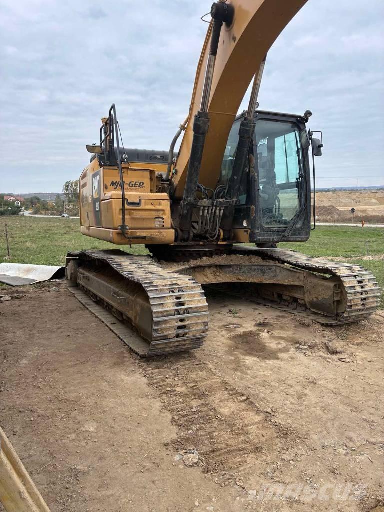 CAT 326 F Crawler excavators
