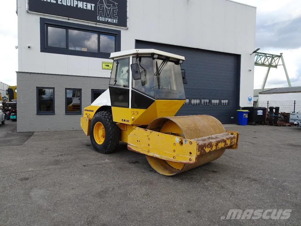 Dynapac CA152D Pneumatic tired rollers
