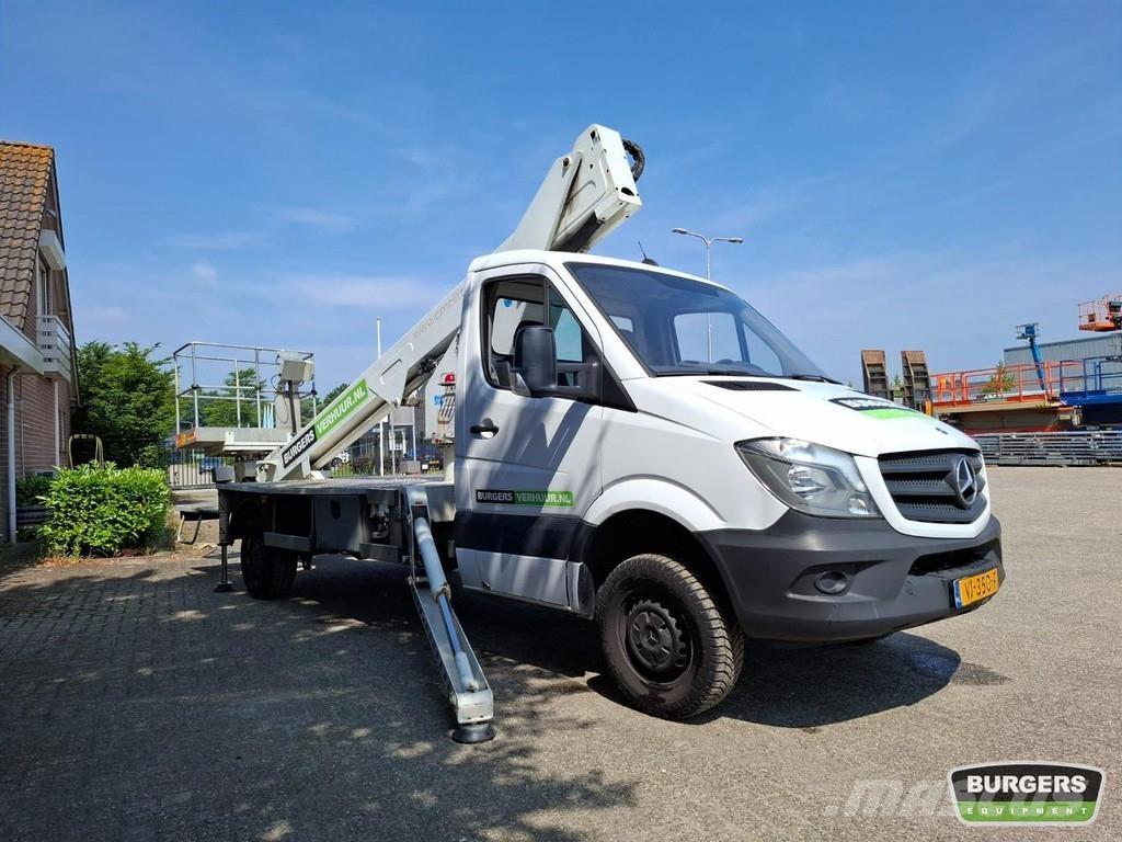CMC PLA 210 Telescopic boom lifts