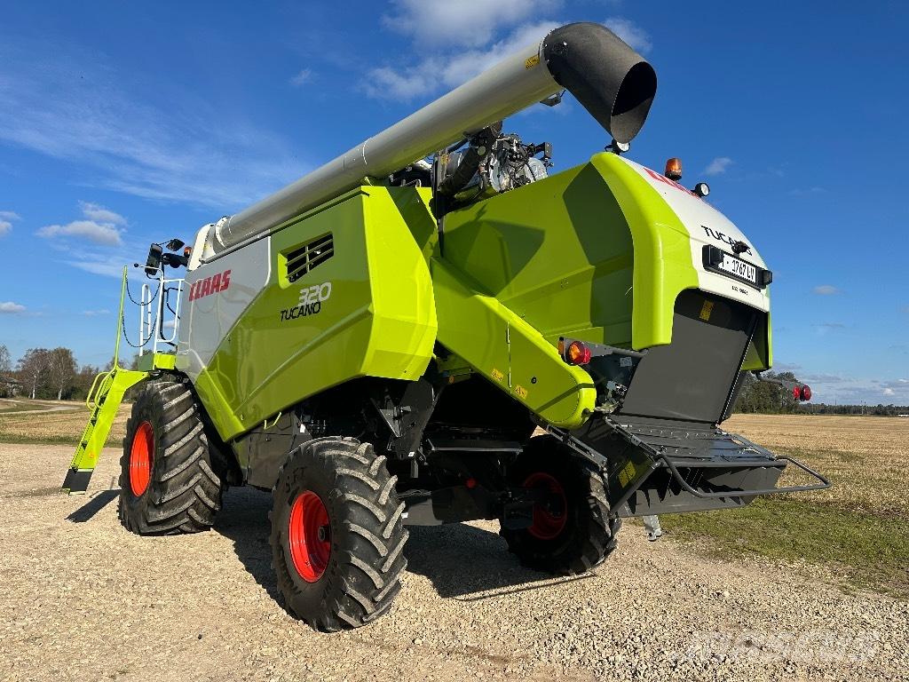 CLAAS Tucano 320 Combine harvesters