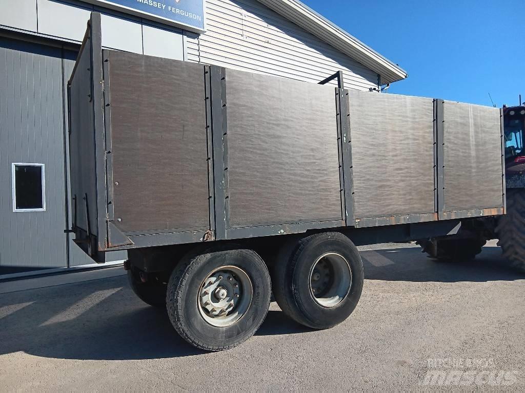  15 Tipper trailers