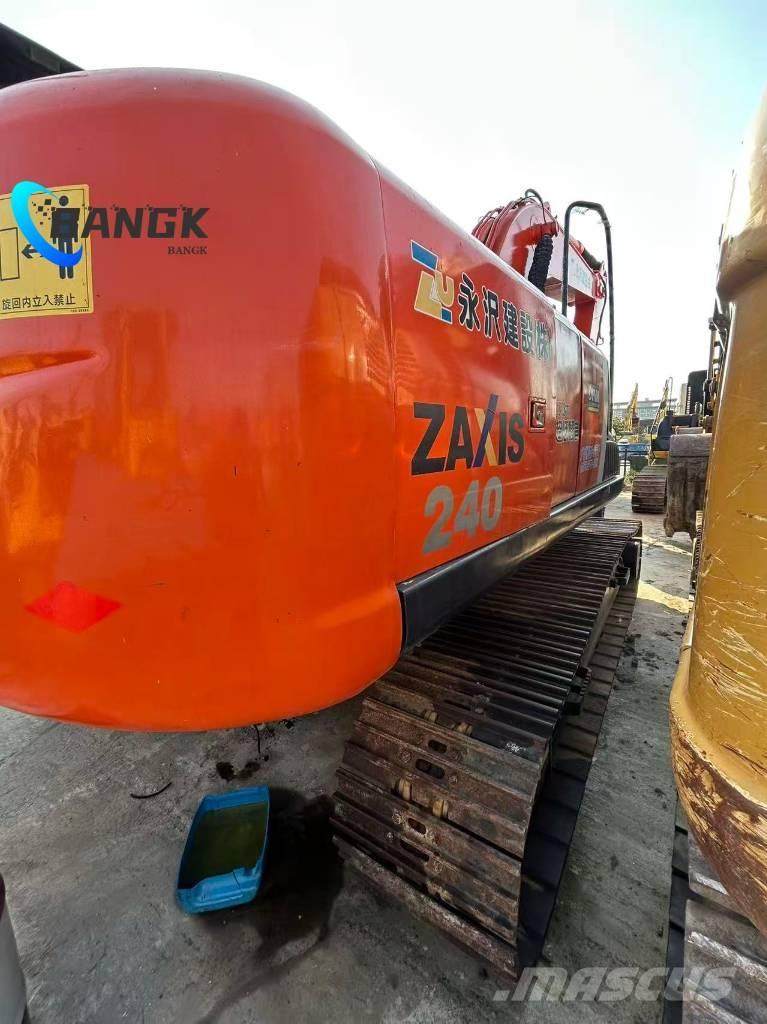 Hitachi ZX 240 Crawler excavators