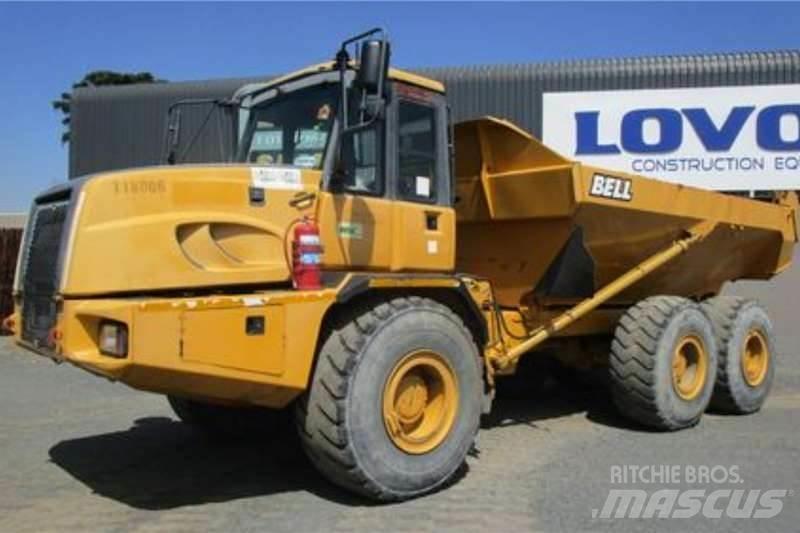 Bell B30D Articulated Haulers