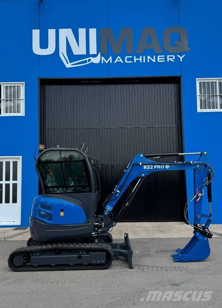 Rippa R32 PRO Mini excavators < 7t
