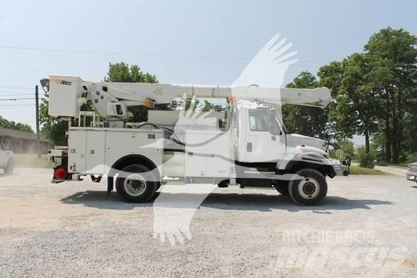 Altec AM855 Truck mounted aerial platforms
