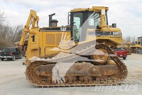 CAT D8R Crawler dozers