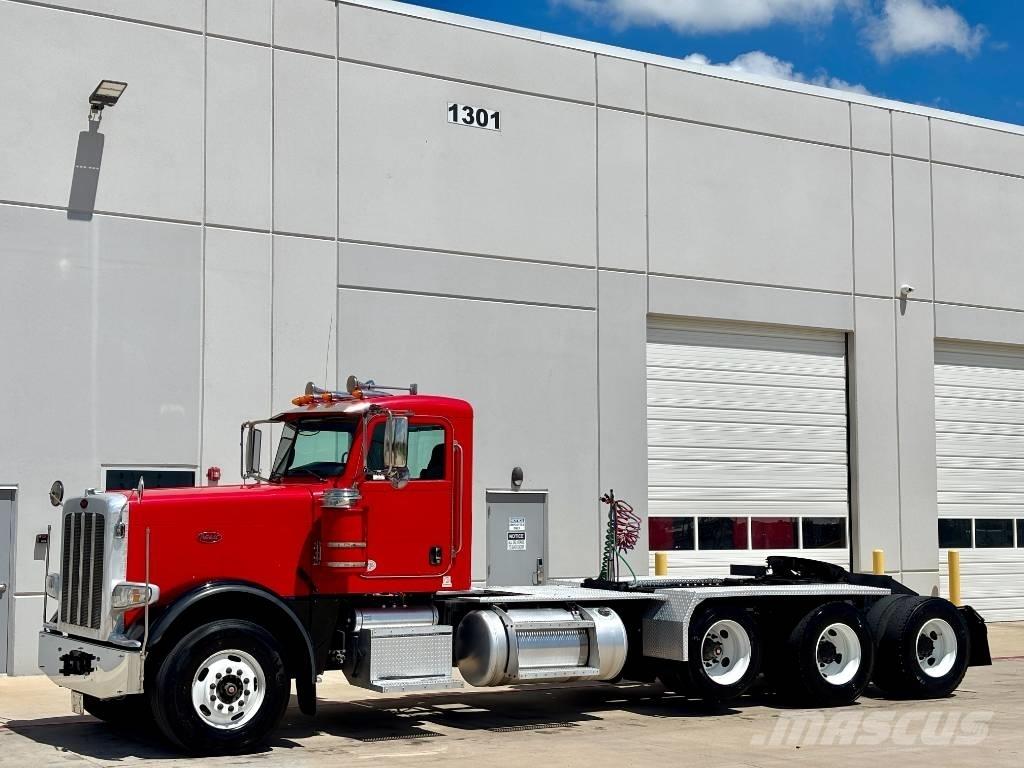 Peterbilt 389 Truck Tractor Units
