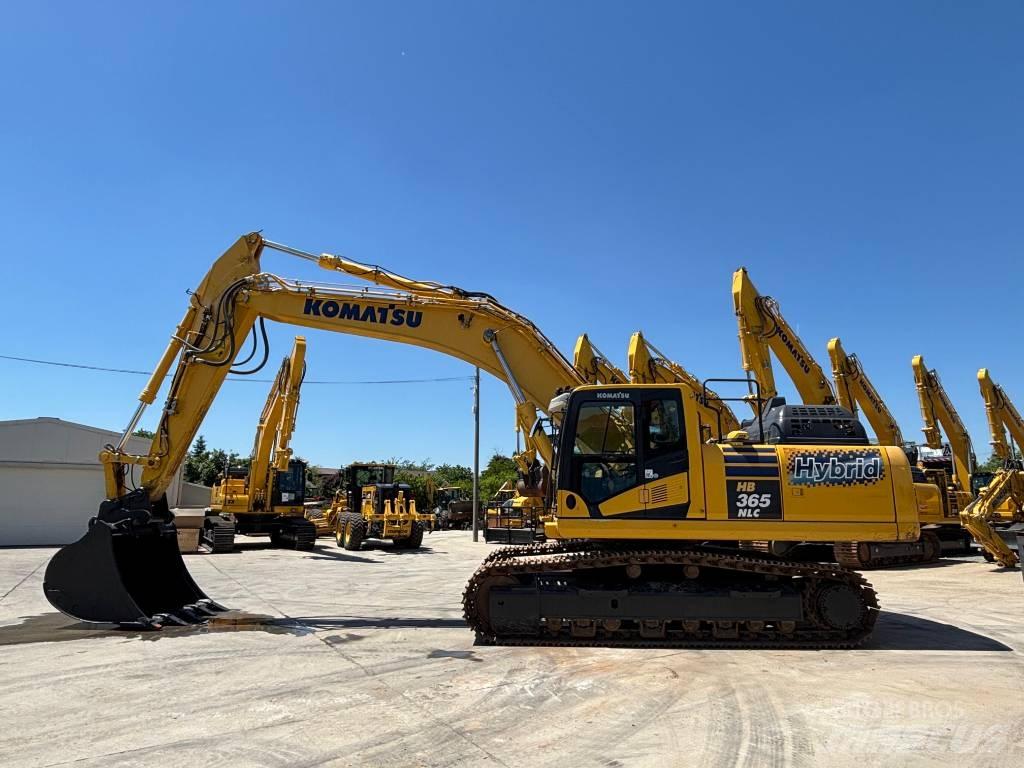 Komatsu HB365NLC-3 Crawler excavators