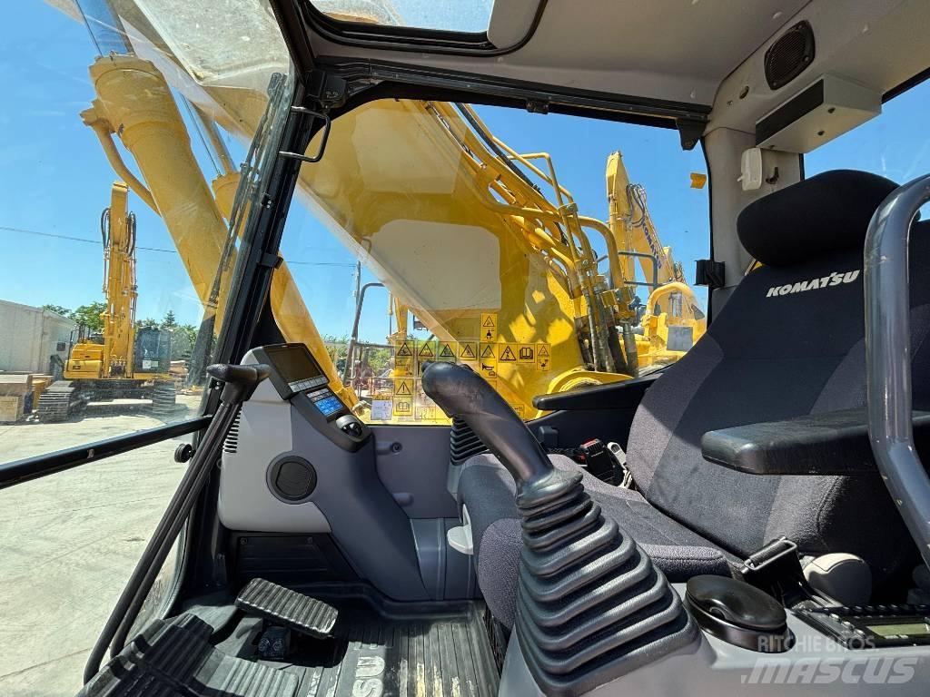 Komatsu HB365NLC-3 Crawler excavators