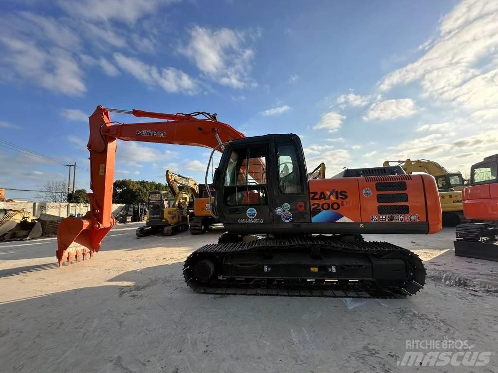 Hitachi ZX 200 Mini excavators < 7t
