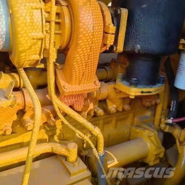 Shantui SD22 Crawler dozers