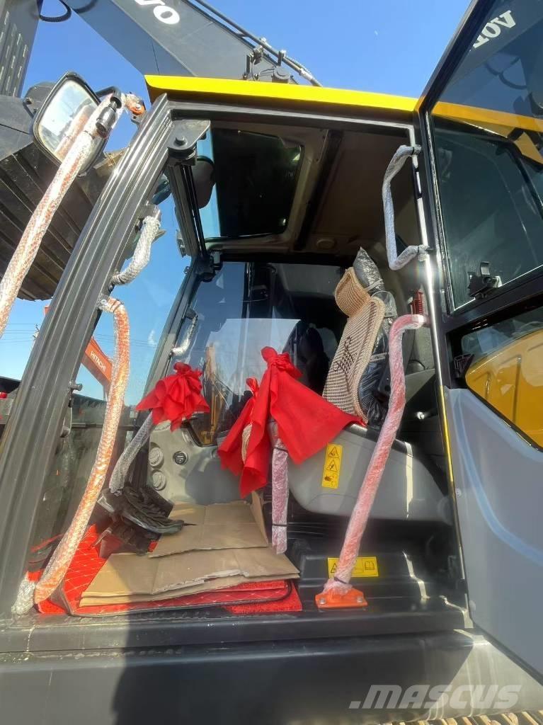 Volvo EC300 Crawler excavators