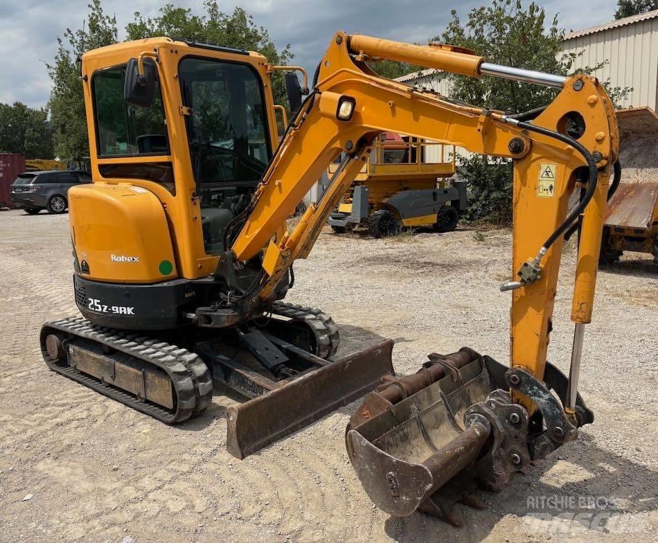 Hyundai R25Z-9 AK Mini excavators < 7t