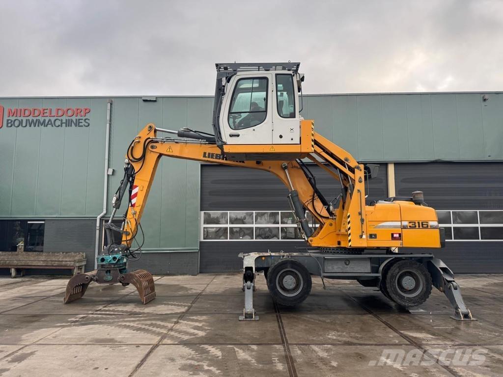 Liebherr A 316 Waste / industry handlers